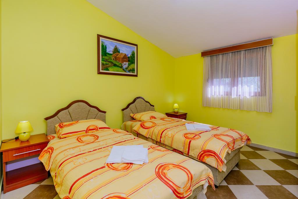 Apartmani Novakovic Kotor Bagian luar foto