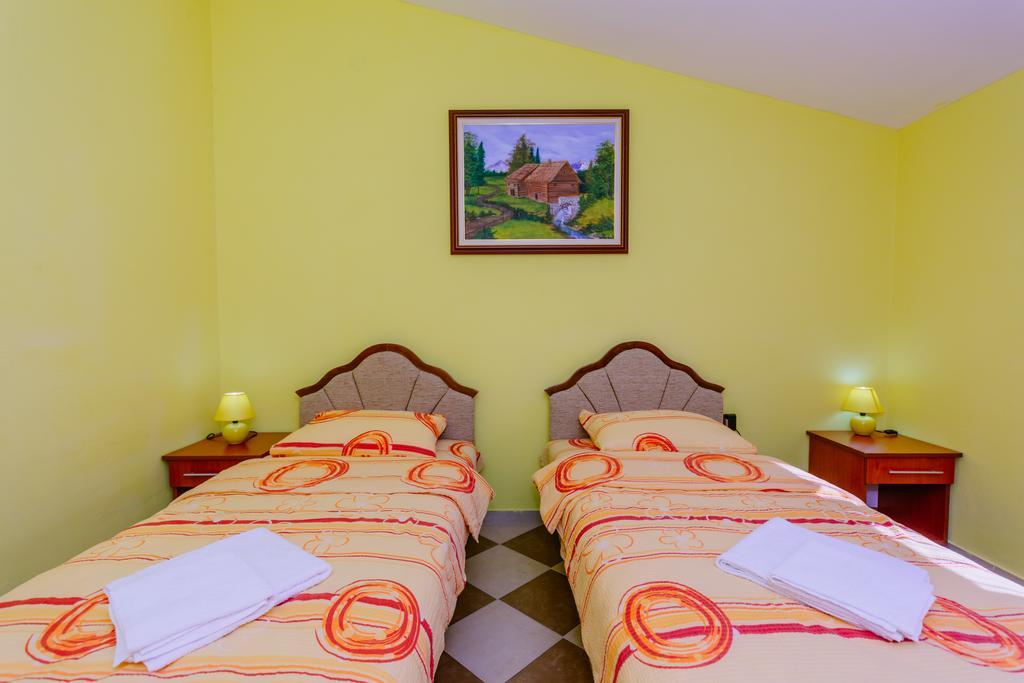 Apartmani Novakovic Kotor Bagian luar foto