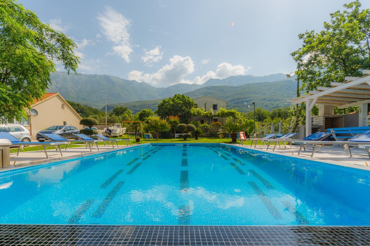 Apartmani Novakovic Kotor Bagian luar foto